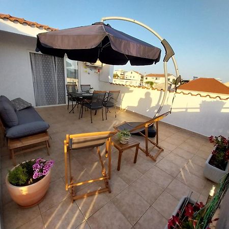 Apartments Jolic Vodice Luaran gambar